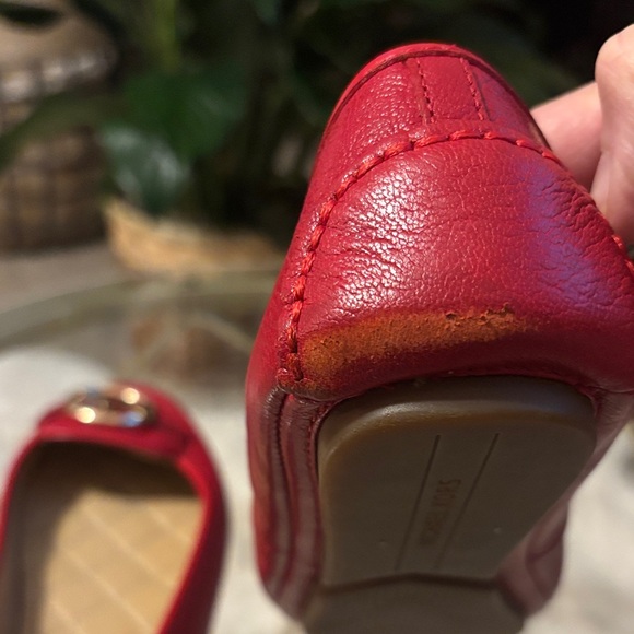 Michael Kors Red Leather Loafers with Gold Logo - Picture 6 of 9